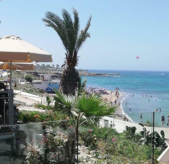 Family Paradise- Luxury Combined With Home Comfort Paphos Exteriör bild