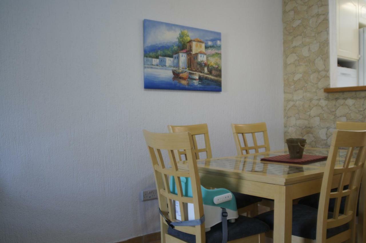 Family Paradise- Luxury Combined With Home Comfort Paphos Exteriör bild